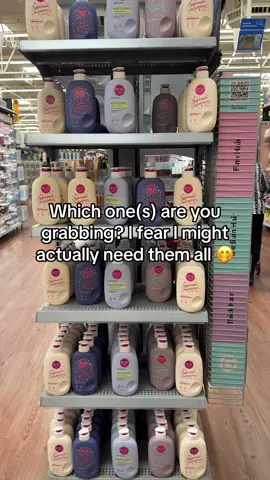 Vanilla Cashmere has me in an absolute chokehold and these holiday scents from @eos Products are no different. So delicious and makes me smell edible! I grabbed Cocoa Cashmere & Caramel Cashmere 😋 #fraghead #eosproducts #bodycareroutine #winterfragrance 