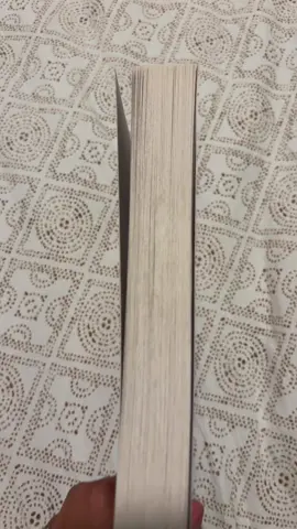 The best fall book 🍂🍁.   #books #fallbooks #thepumpkinspicecafe #lauriegilmore 