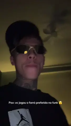 🤷🏽‍♂️🫣