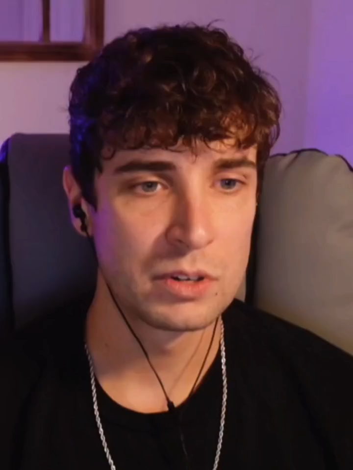 It’s Not The World… It’s Your Circle. #ToxicRelationships #EmotionalHealing #HumanConnection #MentalHealth