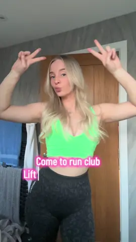 getting the girlies together to challenge the “silent curfew”that women & girls face during the darker, winter months💕🌙#letsliftthecurfew #thisgirlcan #runclub #runnergirl #GymTok