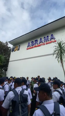 Semangatt 💪🏻 #masinis #masinisindonesia #kai #railfansindonesia #semangatberjuang 