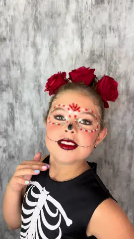 Trend “caveira mexicana” Halloween #arrumesecomigo #halloweenmakeup #tutorials #maquiagemartistica #fy 