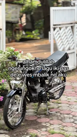 semua kalo sudah ditakdirkan milikmu jika hilang maka akan kembali lagi:)