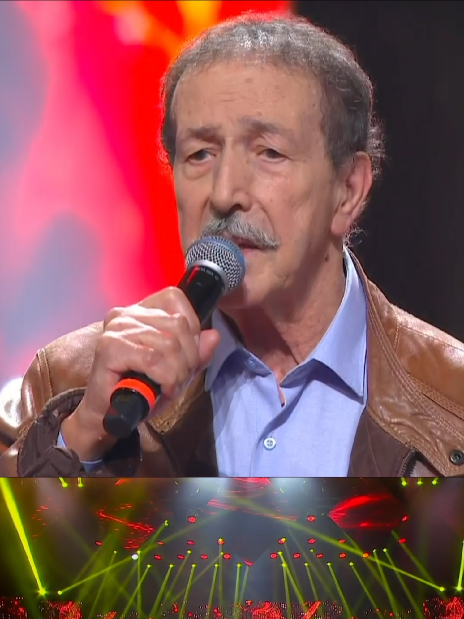 Lounis Ait Menguellet  #Alhanwachabab Thlteyam Di L3amriw Ait Menguellet 3 Jours #4k #kabyle #dz #fr #chansonkabyle #live #gala #musique #leqbayel_anda_telam♥️♓♓💪🏻 #kabyledeparis #urar #concert #dance #musique #tiziouzou #bejaia #tiktok #tiktokdz #tiktoklongs #pourtoi #lyes18