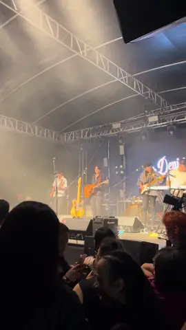 Hirap mag focus kay rob haha eme #fyp #robdeniel #kentiongson 