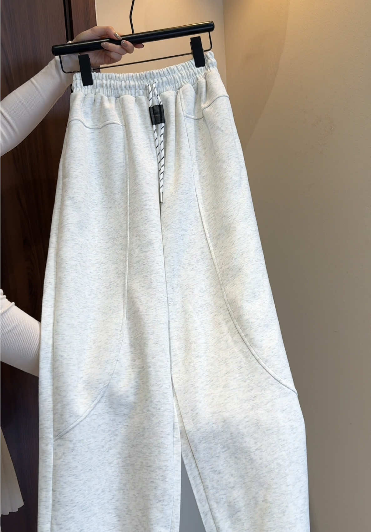 Quần nỉ ống rộng#ceonha3chang #viral #thoitrangnu #thoitranghottrend 