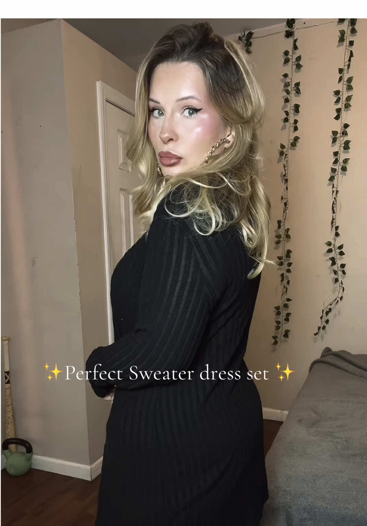 #OOTD #sweaterdress #curvefashion #tiktokshopcybermonday #tiktokshopblackfriday 