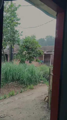 Oktober menuju nopember