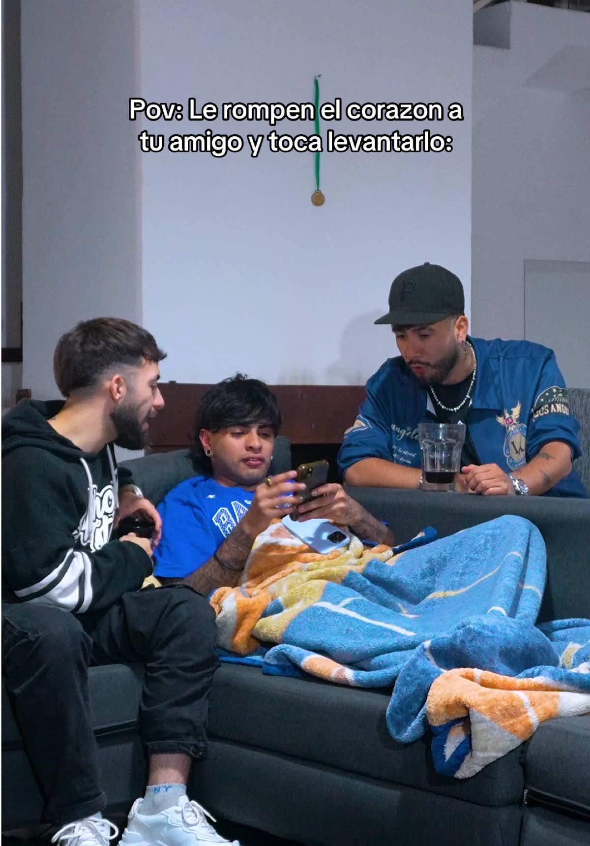Cuando le rompen el corazon a un amigo!! ✌🏻😅😂 #humor #amigos #ruptura #paratii #fyp 