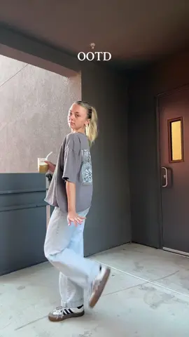 Thanks ethan for having cool shirts #fyp #bf #OOTD #fitcheck #thrift 