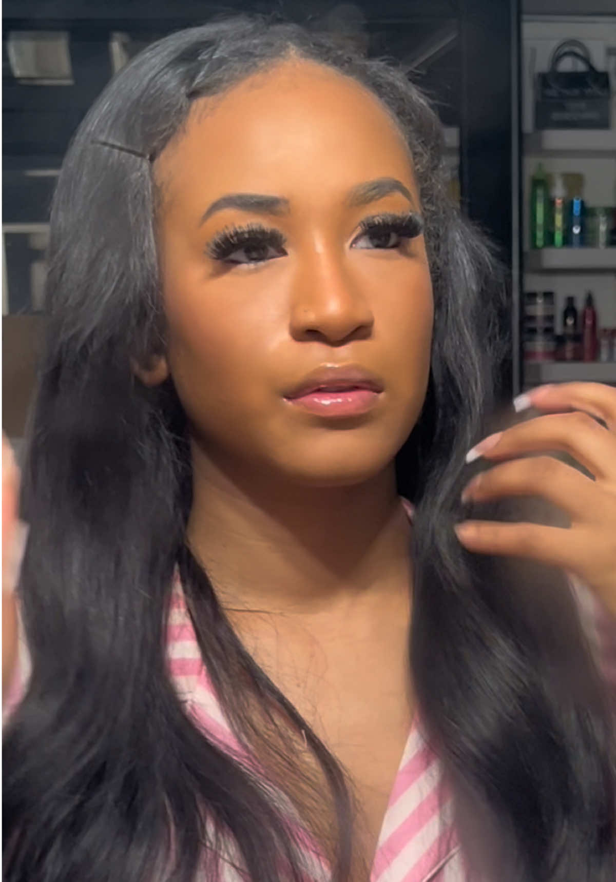 I never do my makeup before work safe to say I’m one and done🙃