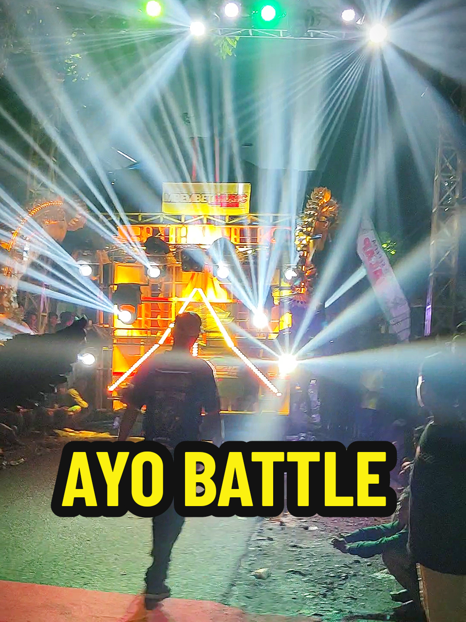 Elzio tantang battle Rio Reno audio Karnaval Karangrejo gumukmas #karnavalkarangrejo #karnavalgumukmas #karnaval2025 #elzioaudio #riorenoaudio @elziocustom 