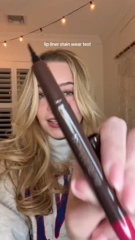 another video of the @beaubble x @Rudi Berry 🍓 lip liner stain bc i love it #makeup #lipstain #weartest #lipliner 