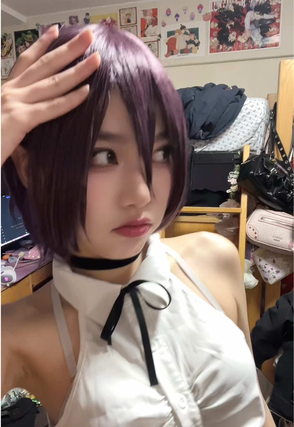 ignora a bagunça no fundo 🦭 #fyp #06 #reze #csm #cosplay 