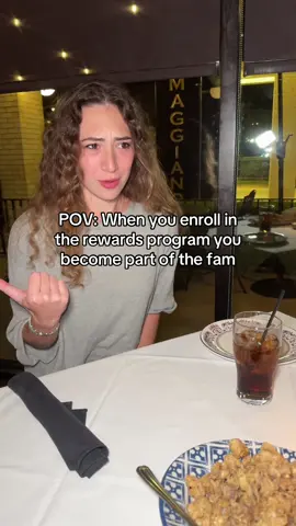 Tap, enroll, and join the fam! Ziosk makes it that easy 😋 #ziosk #maggianos #italianfood #maggianoslittleitaly #relatable 