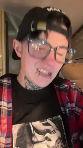 Blah this is as good as we’re getting. #burntchucky #halloweentransition 