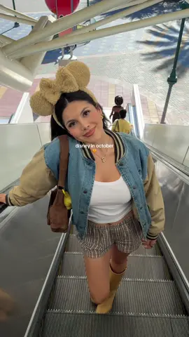 the best time 🧡 #disneyvlog #disneyland 