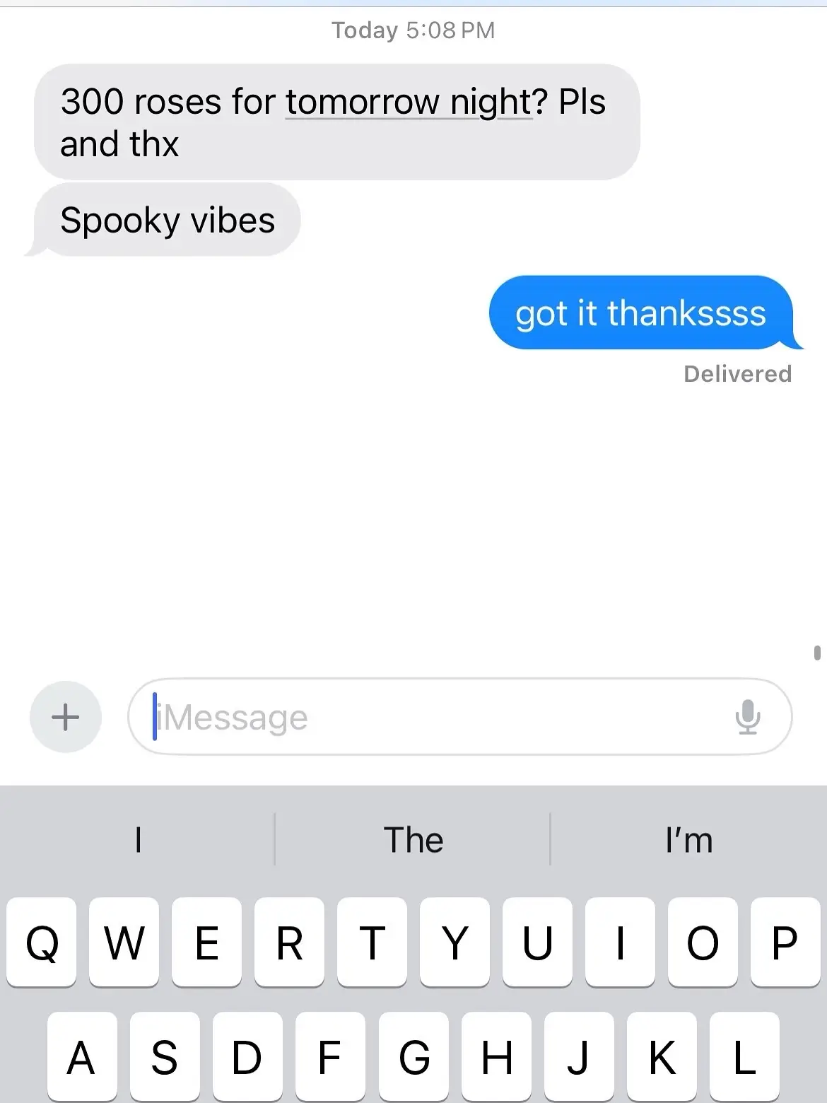 your sign to order her a spooky bouquet! 🖤🕸️ #spookyseason #spookybouquet #fyp 