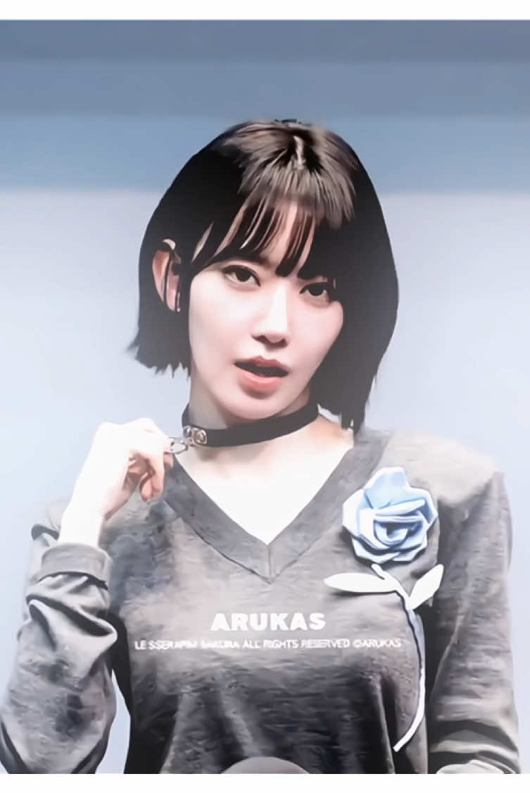 I’m in love with her Bob hair 😭 #sakura #lesserafim #lesserafimedit #sakuralesserafim #kpopedit 