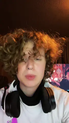 bruh the first clips are from AUGUST 2021 that is insane | #masc #bi #transmasc #02 #fyp 