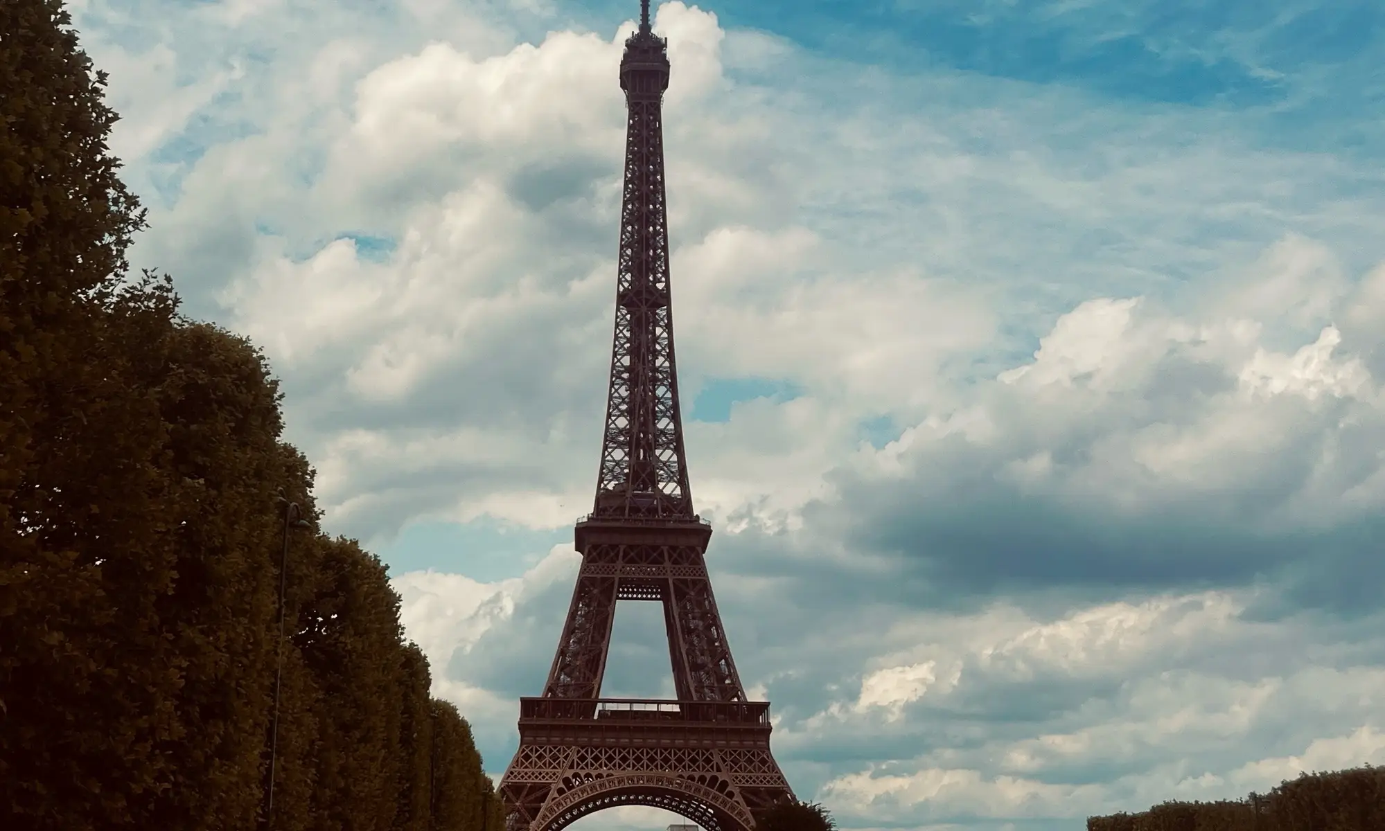 such a long slideshow sorry #fyp #paris #france #travel #aesthetic 