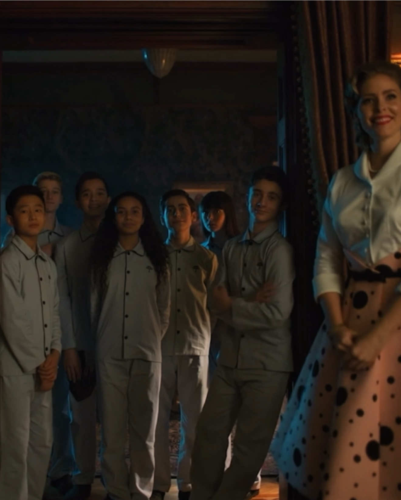 I will always think about the umbrella academy whenever this song’s on ☂️ #theumbrellaacademy #theumbrellaacademyedit #ithinkwerealonenow #tiffany #fyp 