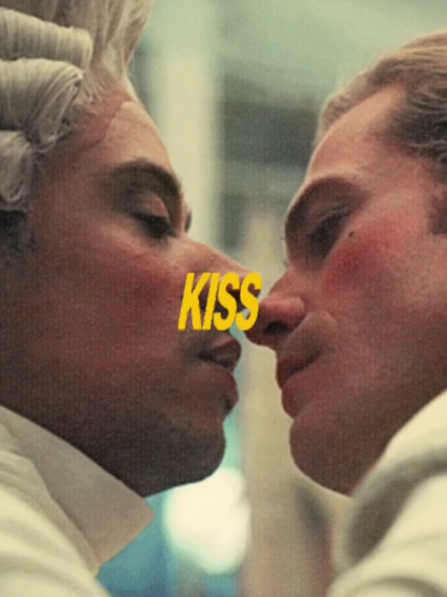 armands fantasy lowkey lol (im obsessed with this song) #interviewwiththevampire #iwtv #fyp #vampire #ashnikko 