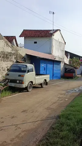 lapor boss.  unit&sperpart colt T120 masih ready bossku.  lokasi kedungwuni pekalongan Jateng #coltt120lovers #coltt120indonesia #mitsubishicoltt120 #jualbelimobiljateng #jualbelimobilseken 