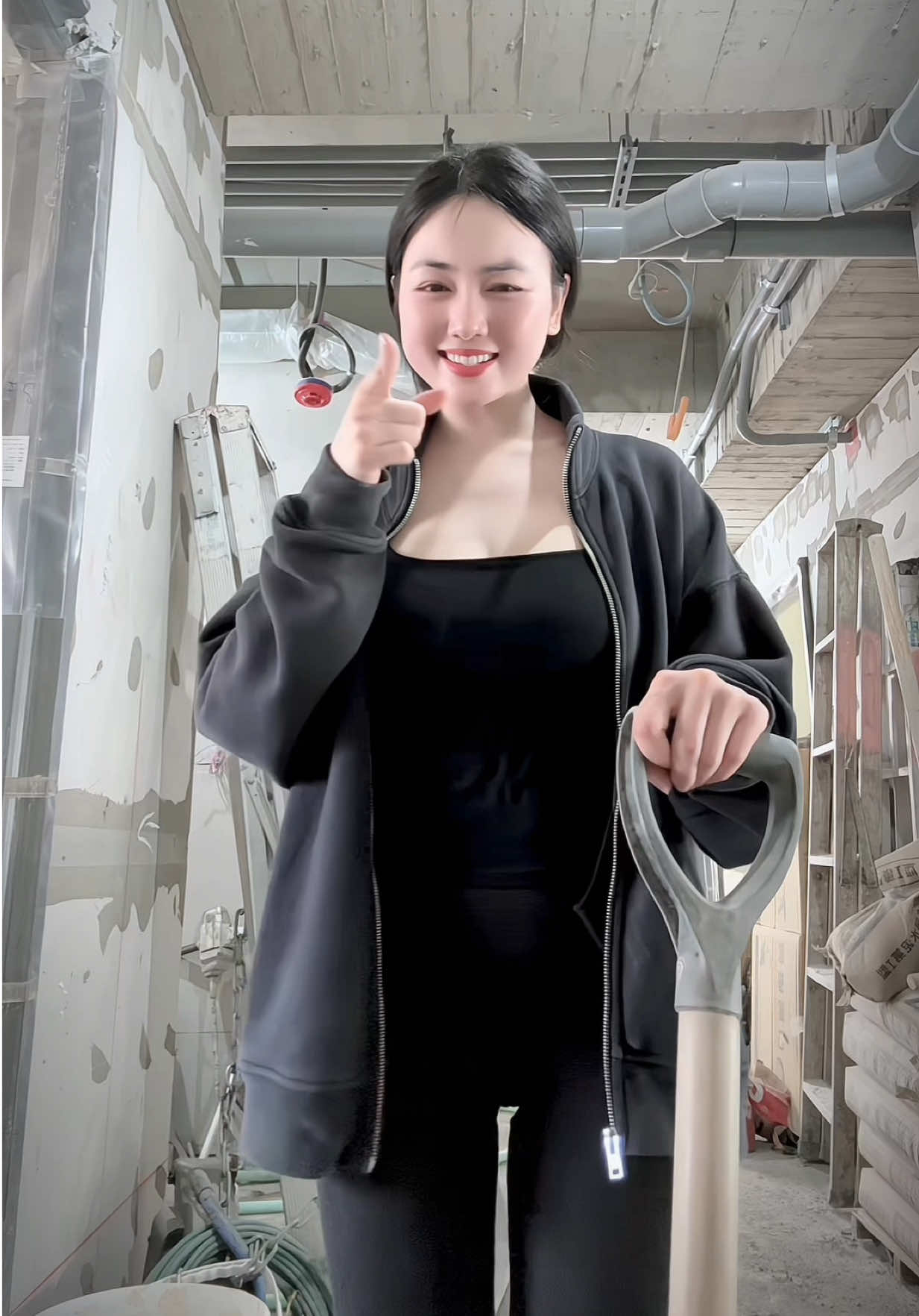 Dòng đời xô đẩy mạnh quá. Nên con bé đi lạc hơi xa bờ😩😩😩#viemanhnhunguoidienmattri #xuhuong #viraltiktok #viral #nguoivietnamtaidailoan🇻🇳🇹🇼 