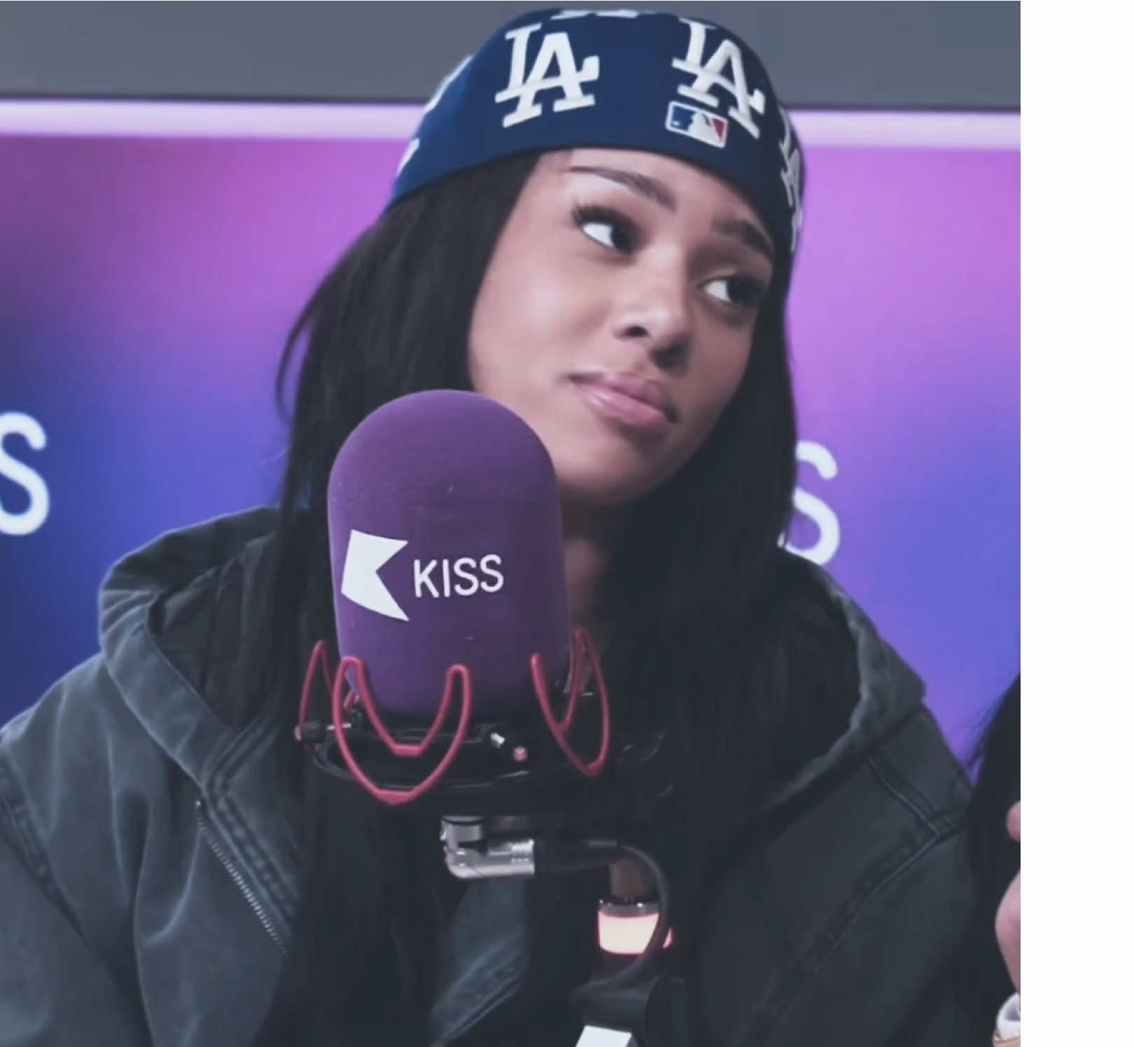 the hat bro the hat | #meretmanon #katseye 