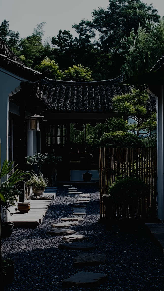 Trời buồn trời đổ cơn mưa#trending #sbtentertainment #stt_buồn_tâm_trạng #nhactamtrang 