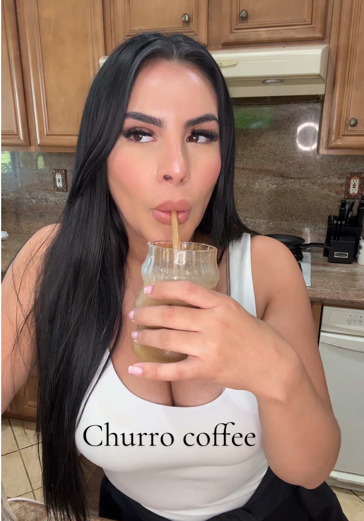 Hydration and energy at the same time? Win/win #tastesalud #tastesaludchurro #tiktokshoprestock #tiktokshopdealsforyoudays #fy 