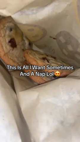 Chips Ahoy Frappe with Cookiess 😍🍪 #chipsahoy #frappe #mcdonaldsmeal #mcdonaldsdrivethru #mcdonaldshacks 