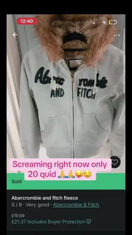 Insane find and it had no other favourites so I know no one will message the seller offering more 😛🙏 I saw one go for 80 odd quid the other day and it was just one that someone had sewn the fur onto themselves so god only knows how much people would pay for this.. so I did almost pass out when I saw this lol very very happy!! #y2k #2000s #hollister #abercrombie #thrift 