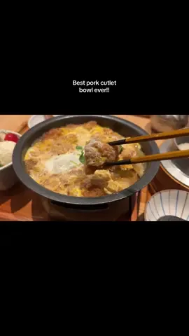 I’m not much of a fried food girly but I can’t get enough of Wako!! Their hirekatsu don is incredible.. fresh fried pork cutlet placed in a nabe (hot bowl) with egg, onions, and… something magic idk 😂 but it’s SO GOOD. Even their rice here is amazing. It’s a chain so you should be able to find it in more locations! 📍 Wako  #japanesefood #japanesefoods #japantravel #japantrip #foodietiktok 