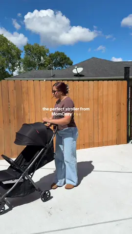 Love me a good stroller! This one is travel friendly as well🙌🏼 #stroller #babymusthaves #toddlersoftiktok #MomsofTikTok 