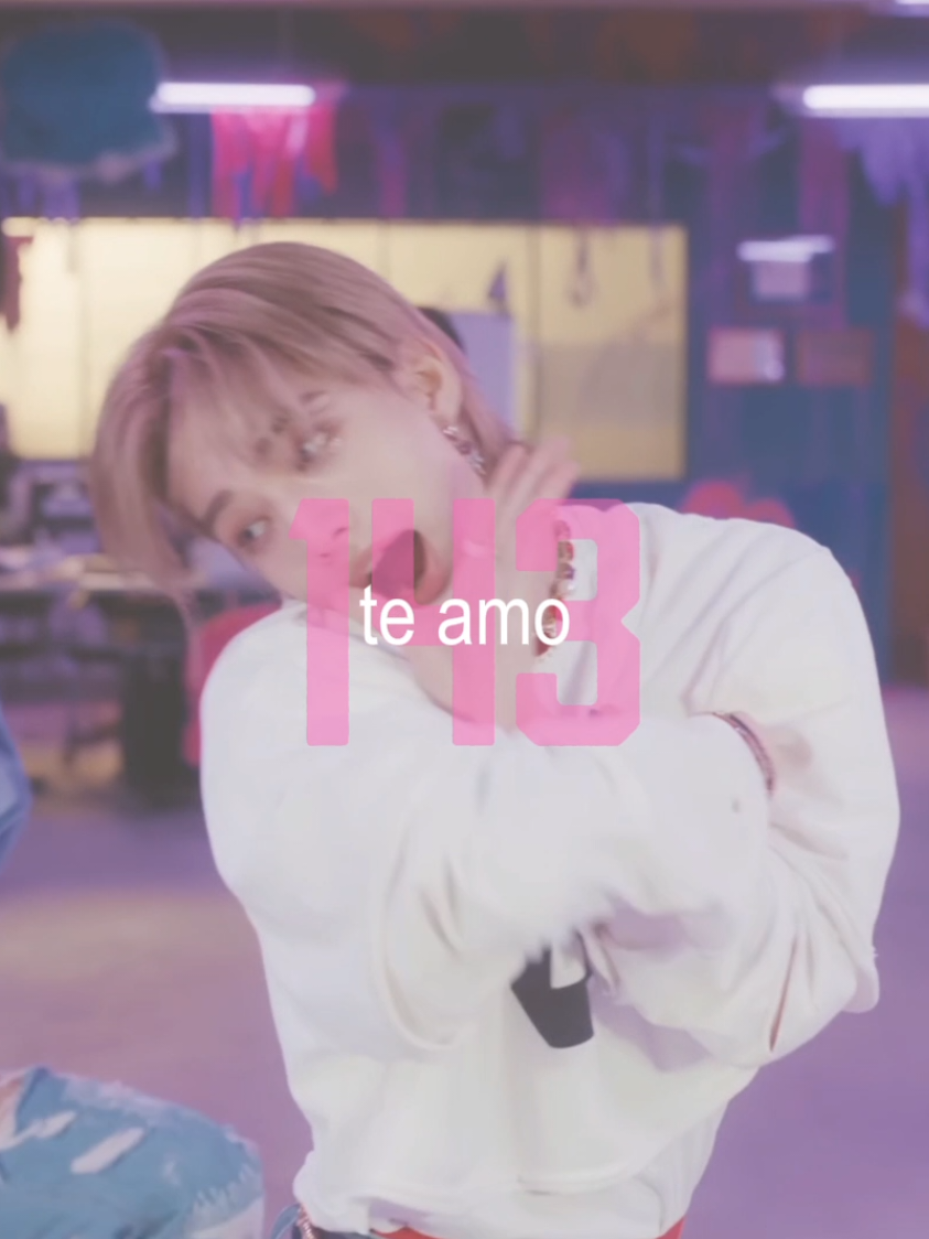 #straykids #fyp #kpop #straykidseverywhereallaroundtheworld #lyric 