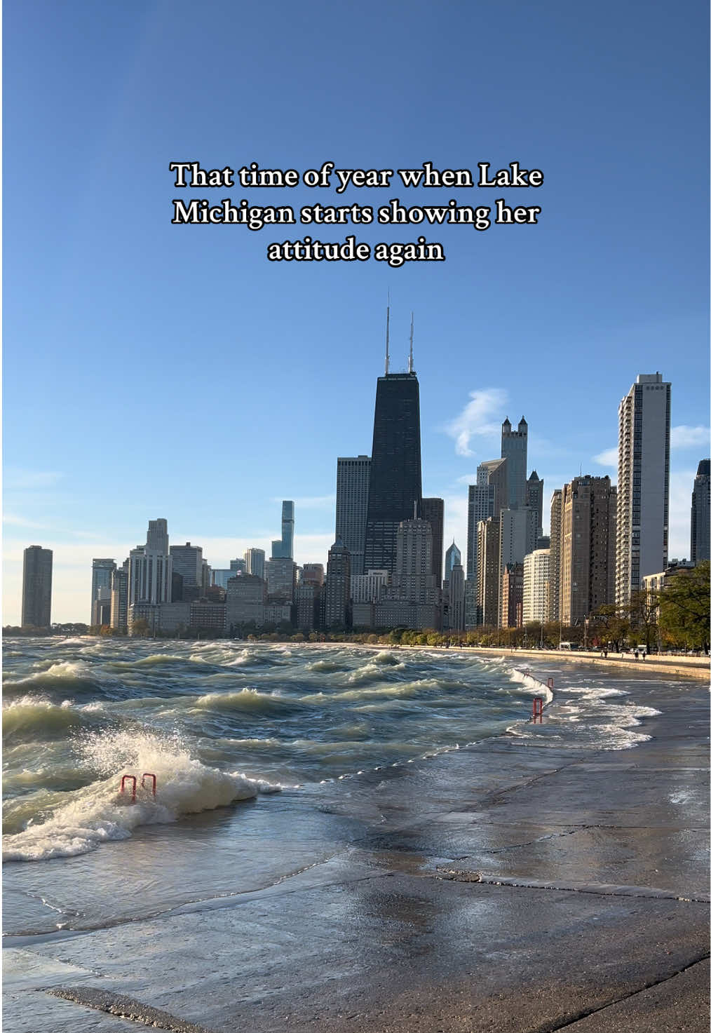 Be safe out there, Chicago! #360chicago #lakemichigan #lakemichiganwaves #chicagotok #chicago 