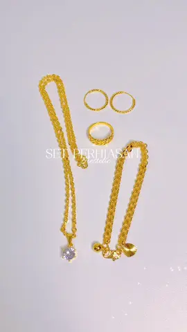 Bgus bngt apalagi dipake pas momen lebaran pasti dikira sultan 🫢😍❤️ #perhiasantitanium #perhiasanemas #perhiasanwanita 