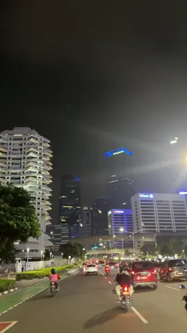 Jakarta ✨ #jakarta #citylights #cityview #fypjkt #senayan 