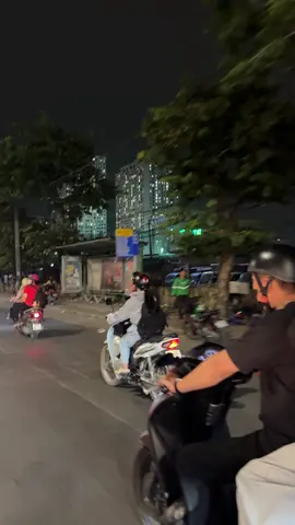 Đặc sản Hà Nội về đêm mà ai cũng biết....💶#vietnam #xuhuongtiktok 