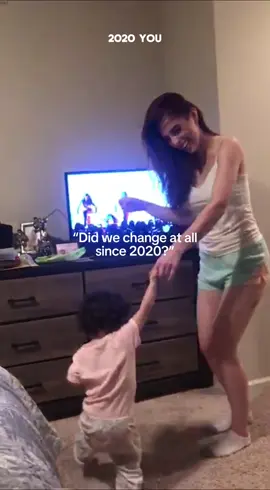 Me tomo 5 años alcanzar mis sueños pero no cambiaría nada. Cuando decidí separarme  del papá de mis hijos por qué era una relación tóxica hubo días que no tenía ni para pagar la renta, me sentí sola y tuve miedo pero si no hubiera pasado por eso nunca hubiera iniciado este proyecto que hoy me permite ganar miles de dólares mensuales. 