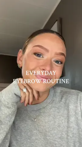 How I do my ✨brows✨ #makeup #makeuptutorial #MakeupRoutine #eyebrows #creatorsearchinsights  @got2bUSA @NYX Professional Makeup @Estée Lauder 