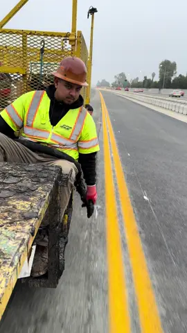 Mobbing through this 😎405 temporary stripe and reflector  #roadstriper #bluecollar #pov  #markers #striping 