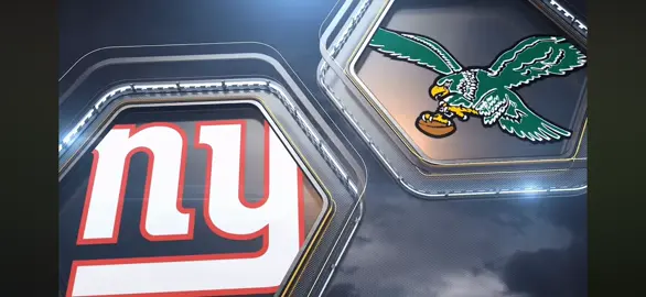 Aaannnndddd there goes the man behind this tiktok account chance to win his fantasy league… crap.#urinatingtree#sportsball#newyorkgiants#philadelphiaeagles#refball  