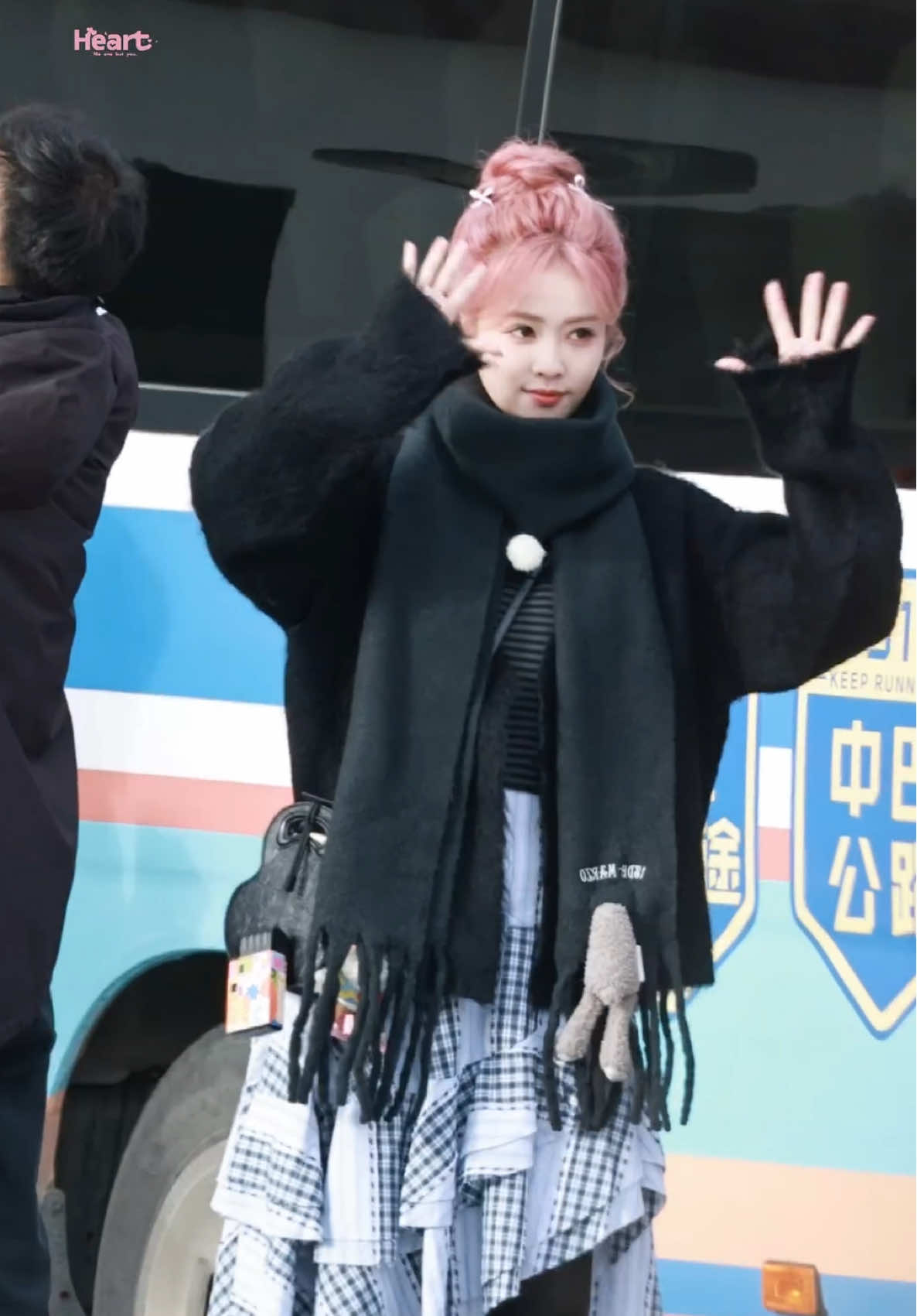 30.10.25 ไป๋ลู่กับ Keep Running อินทิเบตวันนี้ 💕 ทำผมบันน่ารักอีกแล้วว #BaiLu #ไป๋ลู่ #bachloc_bailu_白鹿 #ไป๋ลู่bailu白鹿 #bachloc白鹿 