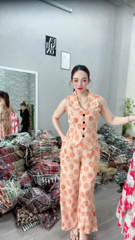 Cổ tròn from vest suông#đồbộthiếtkế #ôngsuông 