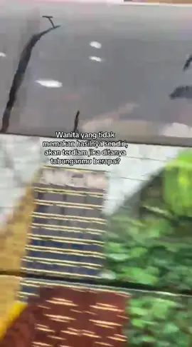 , kalo mama dan anakku ngadu ke aku lagi ga megang uang, tulang punggung keluarga ini ngadu ke siapa ketika ga megang uang?🥺 sehat selalu ya tulang punggung, aku punya allah#fyppppppppppppppppppppppp #viraltiktok #fypシ #pejuang #tulangpunggung 