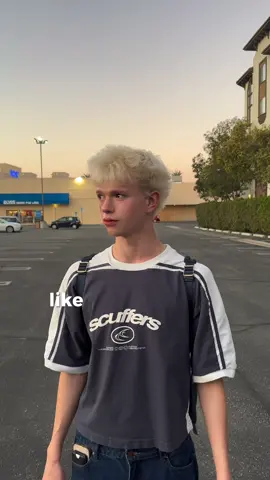 Just helping bro out 😋 #fyp #viral #boys #funny 